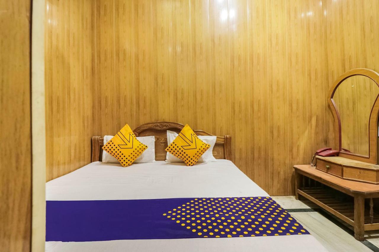 Spot On 65416 Hotel Classic Lucknow Exteriör bild